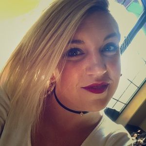 Meet your Posher, Chelsie